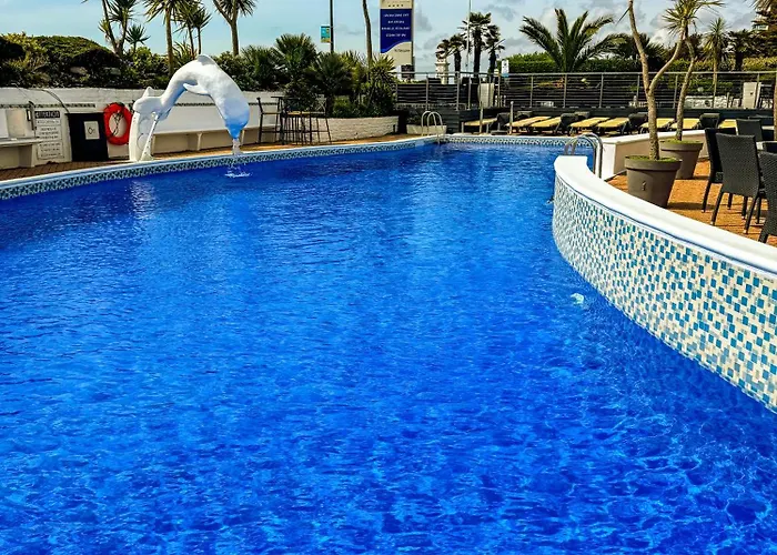 Cumberland Hotel - Oceana Collection